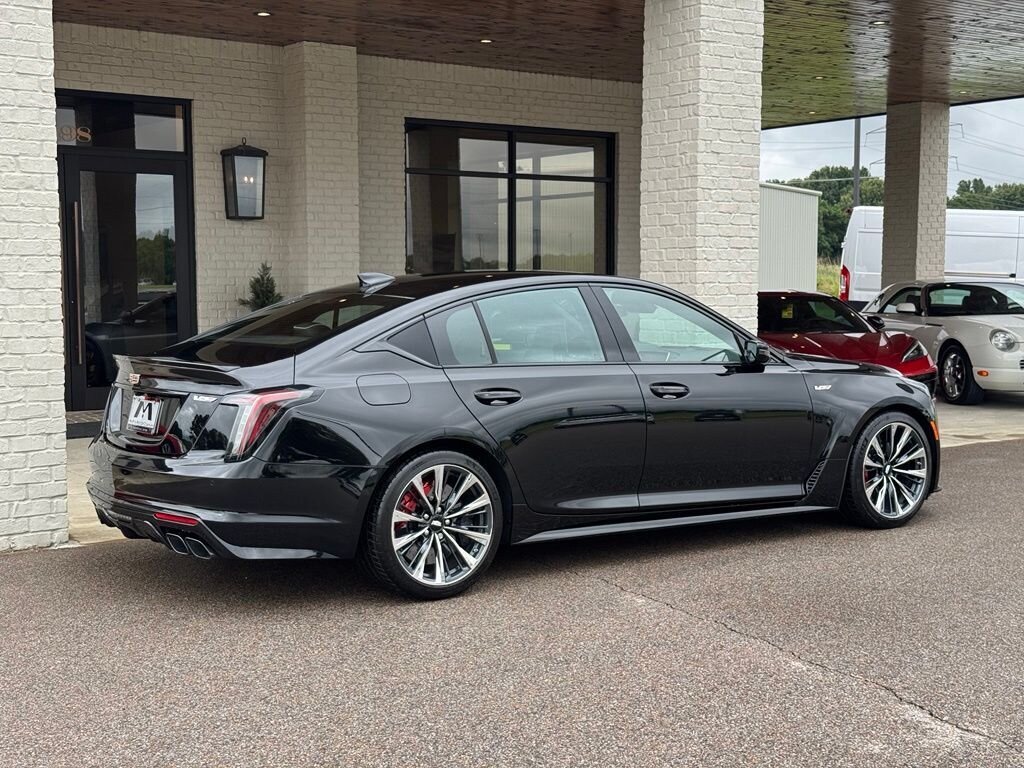 2022 Cadillac CT5-V SERIES BLACKWING   - Photo 13 - Martin, TN 38237