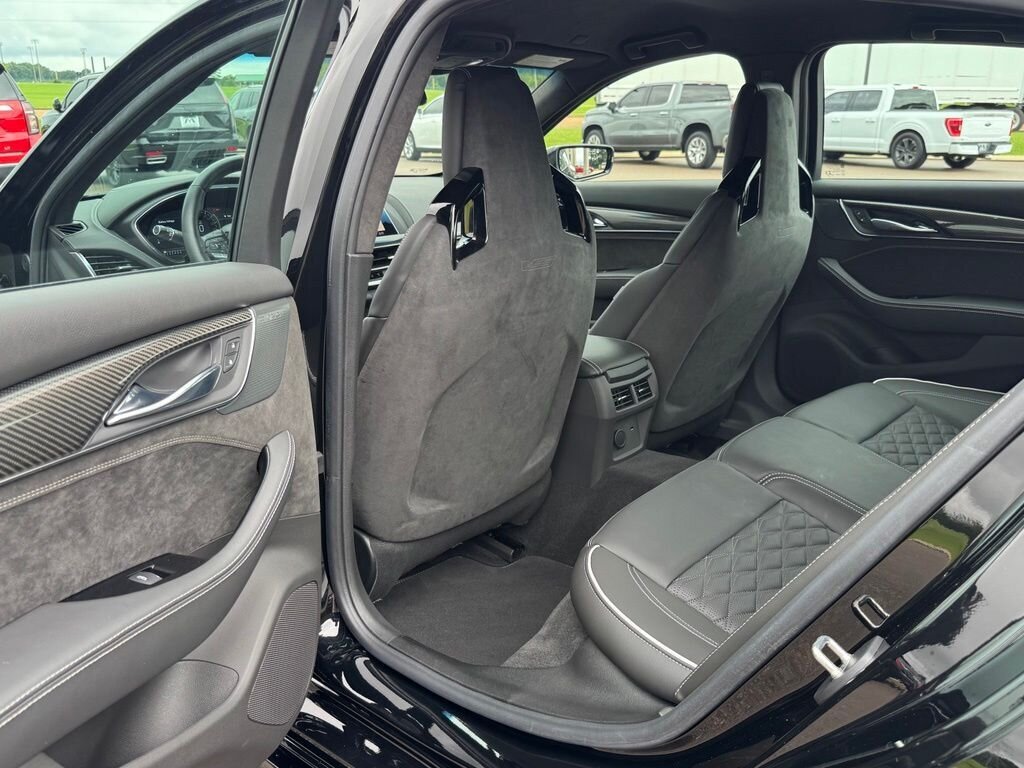 2022 Cadillac CT5-V SERIES BLACKWING   - Photo 30 - Martin, TN 38237