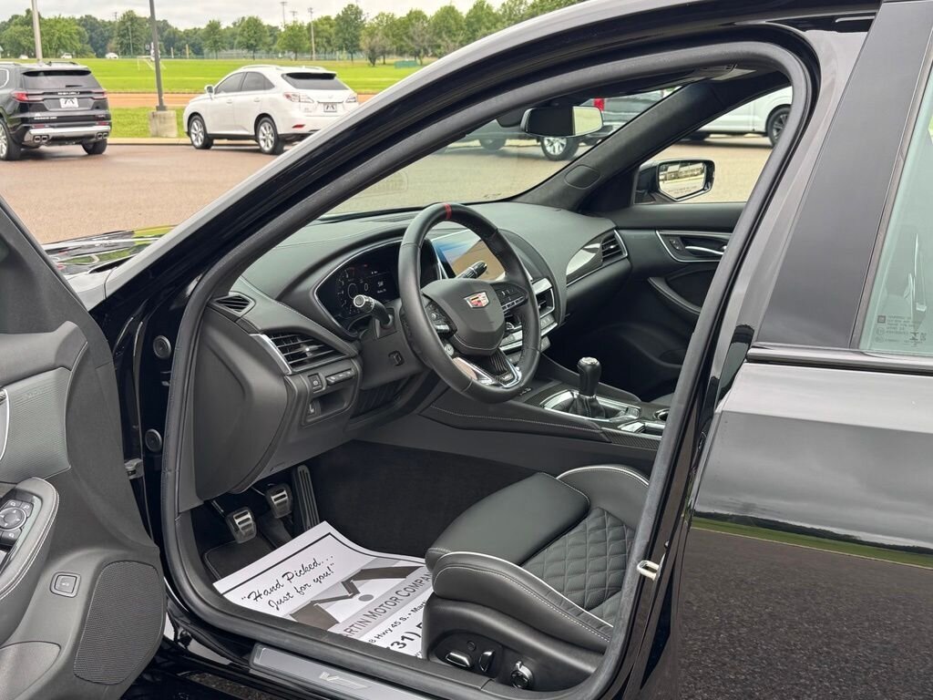 2022 Cadillac CT5-V SERIES BLACKWING   - Photo 20 - Martin, TN 38237