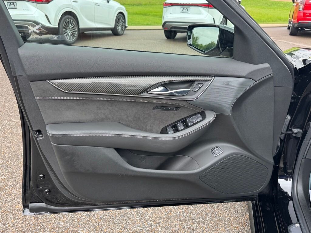 2022 Cadillac CT5-V SERIES BLACKWING   - Photo 29 - Martin, TN 38237