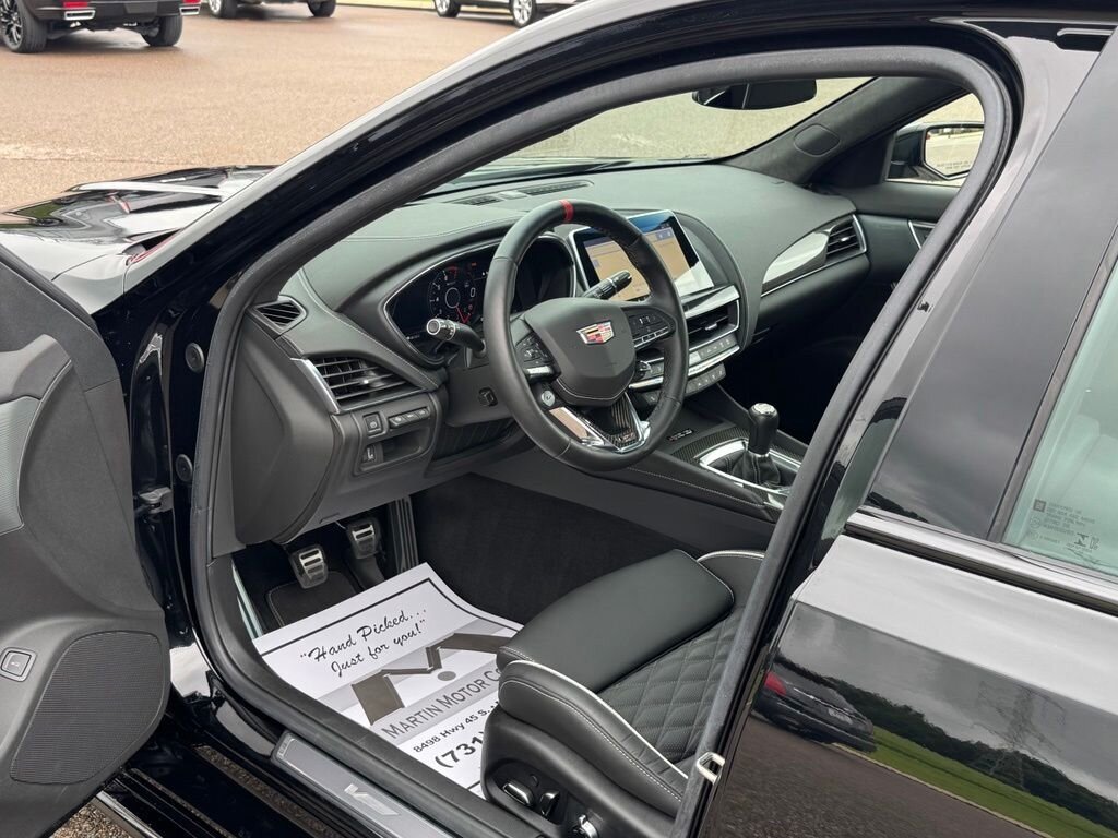 2022 Cadillac CT5-V SERIES BLACKWING   - Photo 21 - Martin, TN 38237