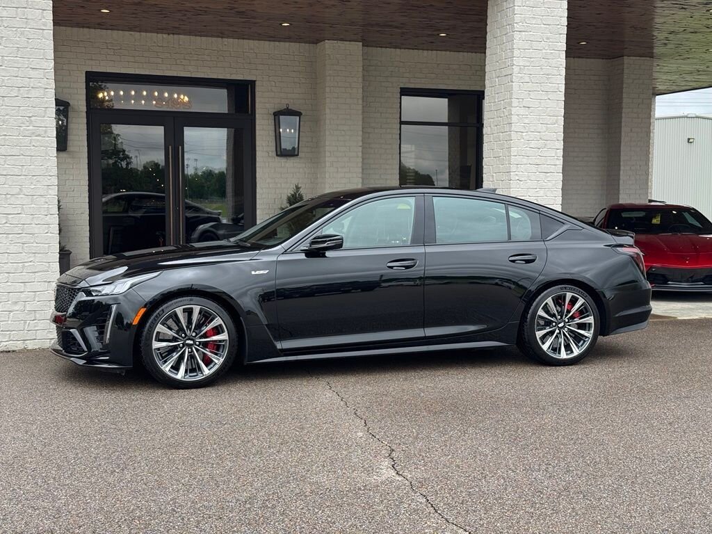 2022 Cadillac CT5-V SERIES BLACKWING   - Photo 5 - Martin, TN 38237