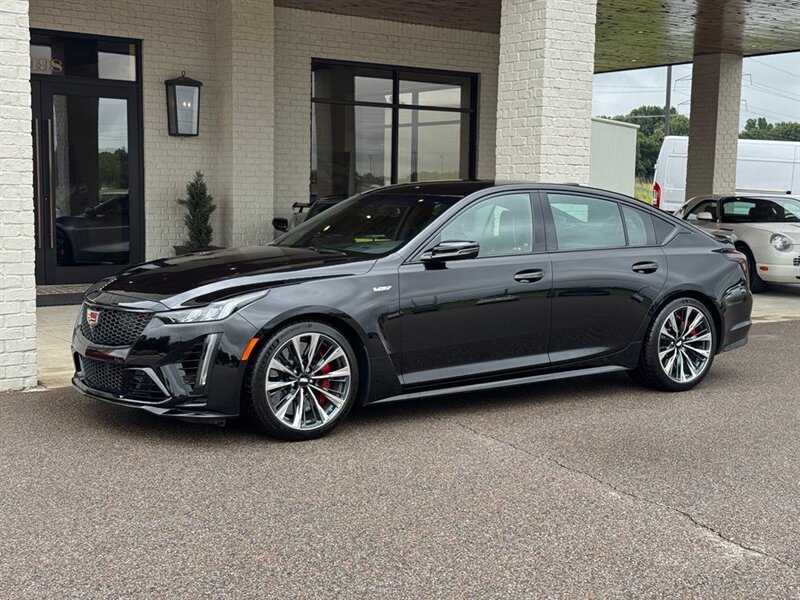 2022 Cadillac CT5-V SERIES BLACKWING   - Photo 4 - Martin, TN 38237