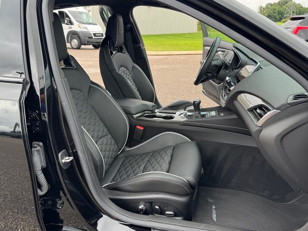 2022 Cadillac CT5-V SERIES BLACKWING   - Photo 36 - Martin, TN 38237