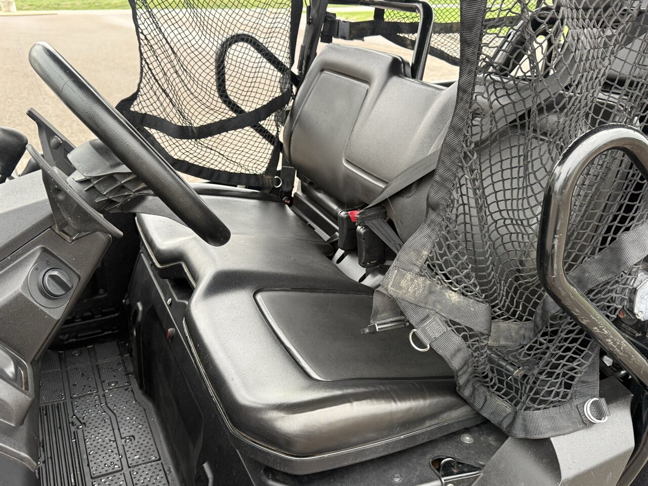 2021 Honda Pioneer 700-4 Deluxe   - Photo 9 - Martin, TN 38237