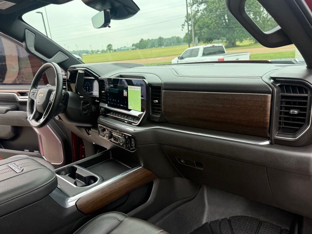 2025 Chevrolet Silverado 3500 High Country - Photo 44 - Martin, TN 38237