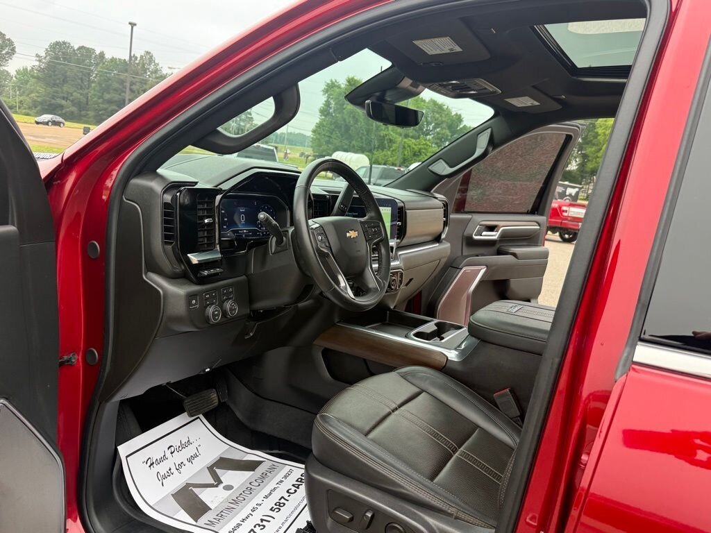 2025 Chevrolet Silverado 3500 High Country - Photo 20 - Martin, TN 38237