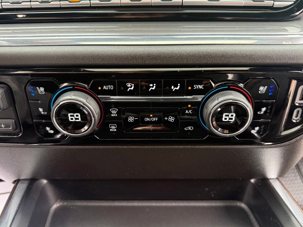 2025 Chevrolet Silverado 3500 High Country - Photo 30 - Martin, TN 38237