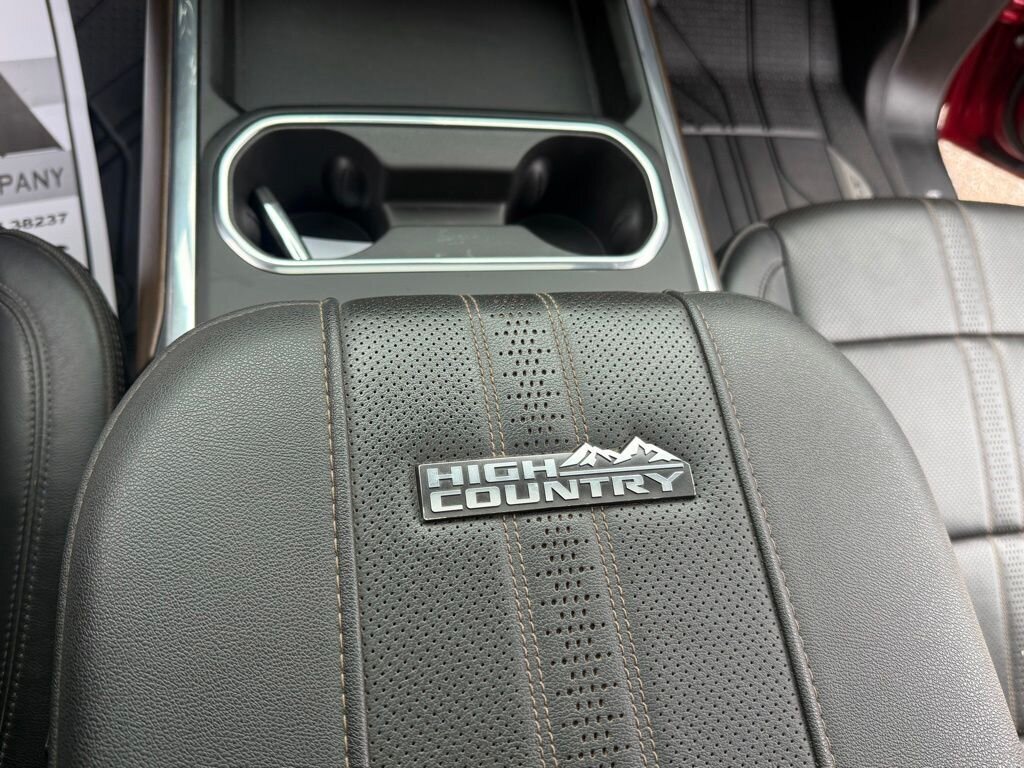 2025 Chevrolet Silverado 3500 High Country - Photo 32 - Martin, TN 38237