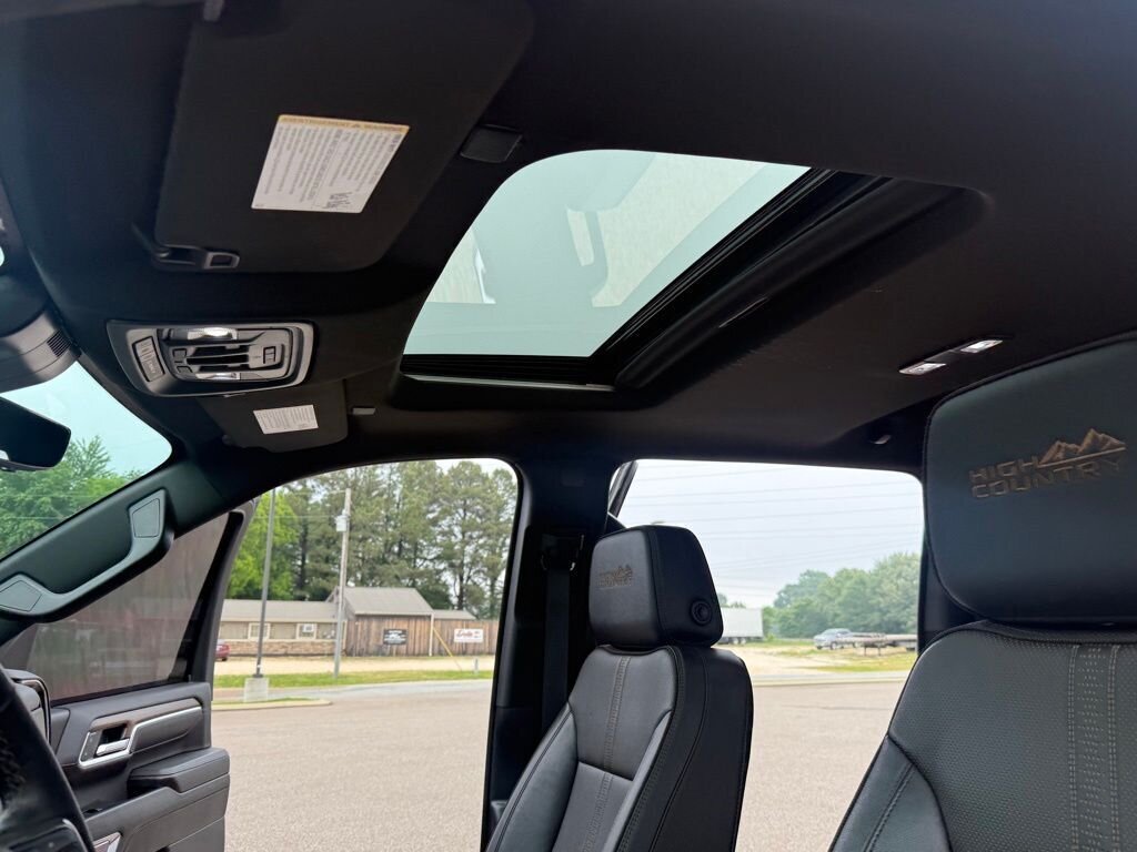 2025 Chevrolet Silverado 3500 High Country - Photo 33 - Martin, TN 38237