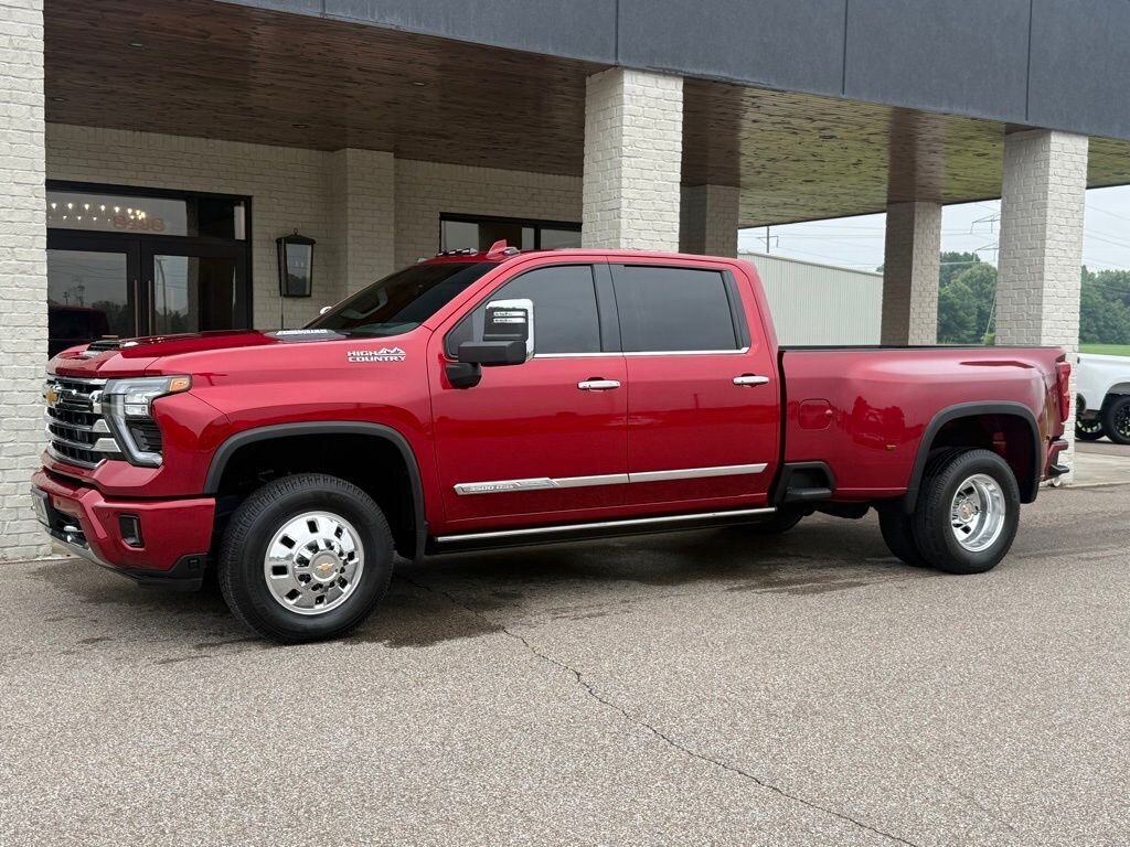 2025 Chevrolet Silverado 3500 High Country - Photo 16 - Martin, TN 38237