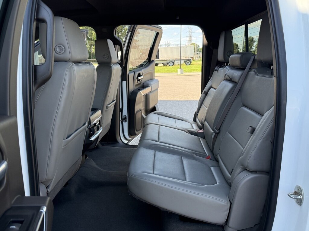 2020 Chevrolet Silverado 1500 LTZ - Photo 27 - Martin, TN 38237
