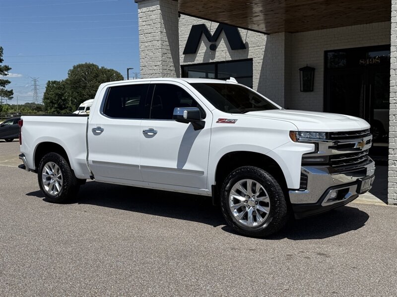 2020 Chevrolet Silverado 1500 LTZ - Photo 1 - Martin, TN 38237