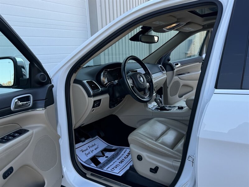 2020 Jeep Grand Cherokee Limited   - Photo 2 - Martin, TN 38237