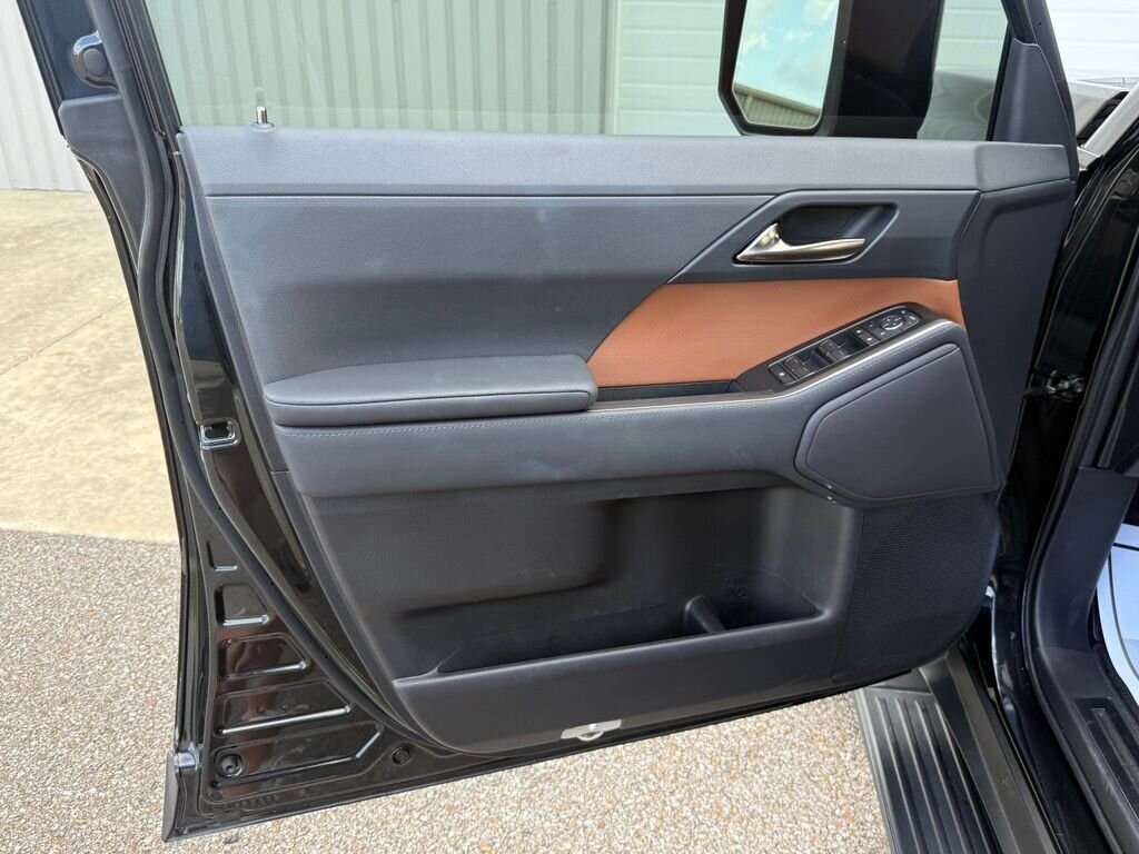 2025 Lexus GX 550 Premium - Photo 31 - Martin, TN 38237