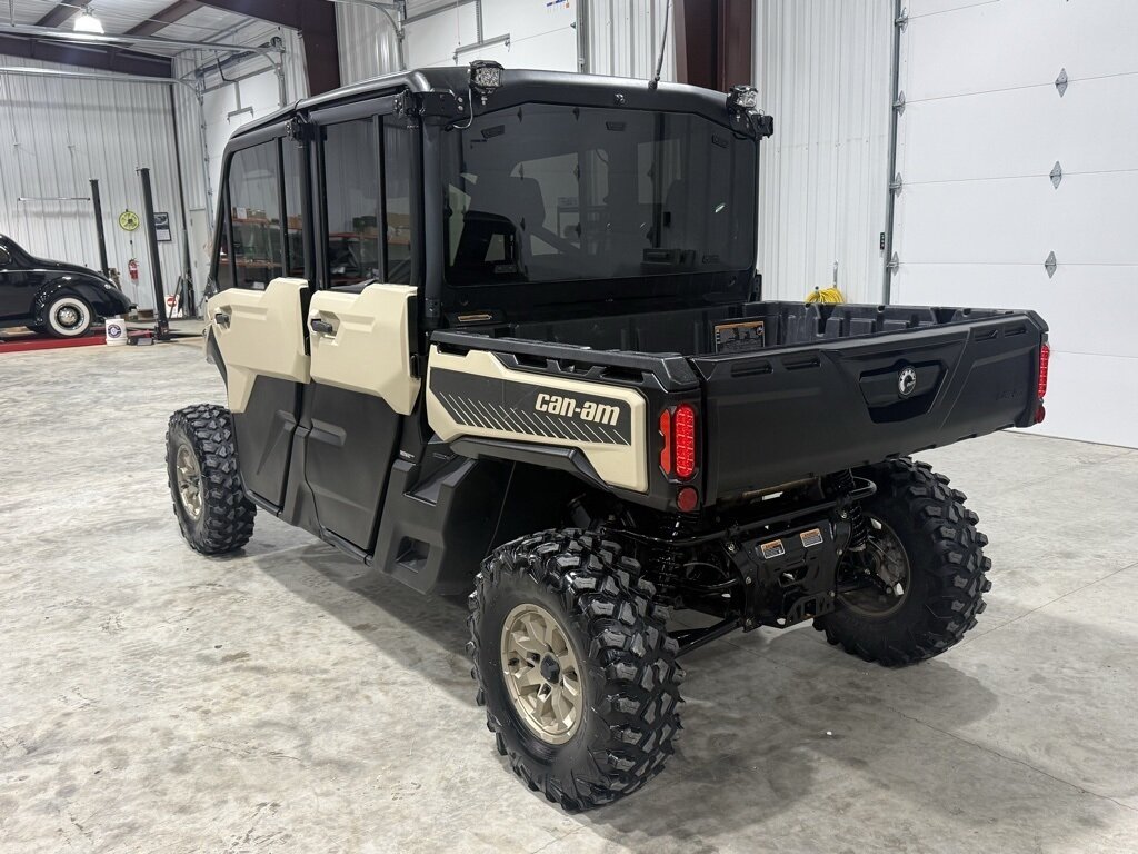 2024 Can-Am Defender MAX LIMITED   - Photo 21 - Martin, TN 38237