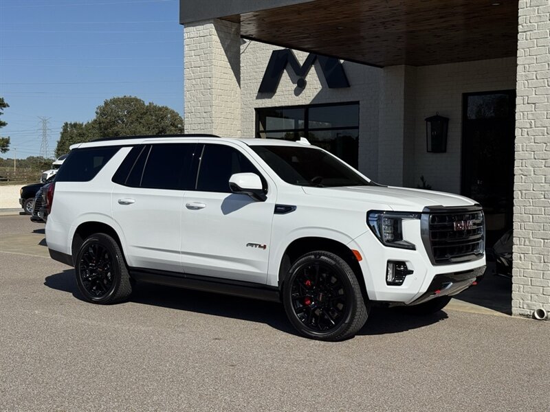 2023 GMC Yukon AT4  