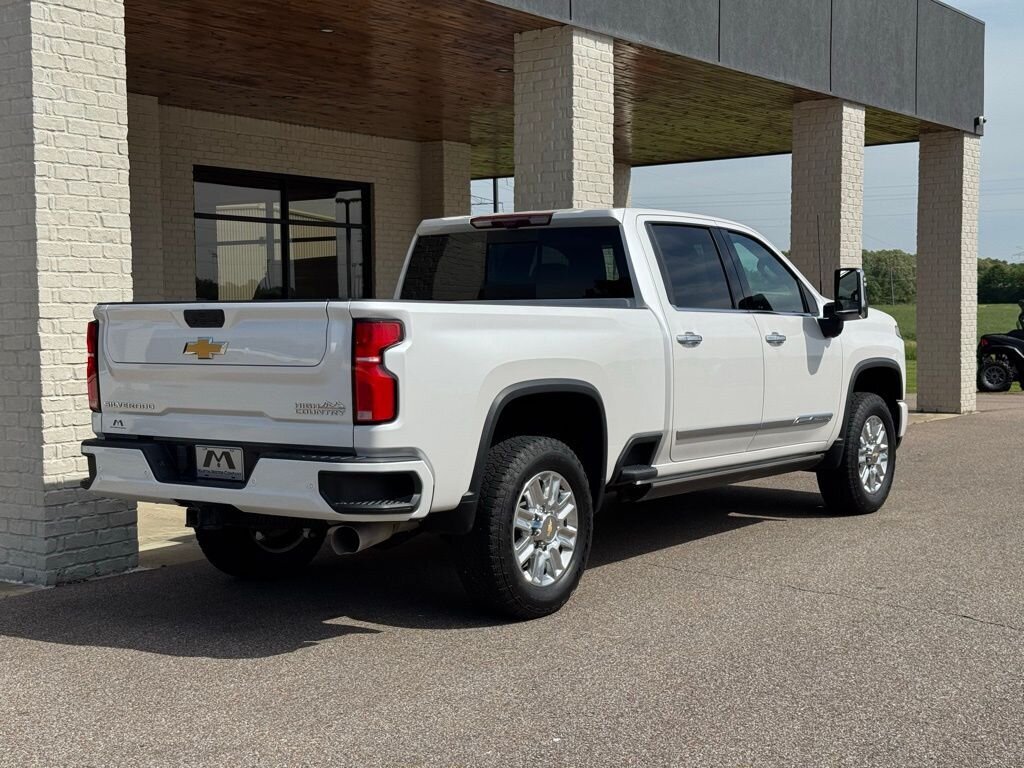 2024 Chevrolet Silverado 2500HD High Country   - Photo 13 - Martin, TN 38237
