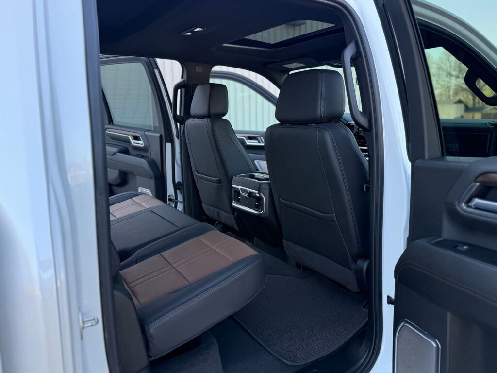 2024 Chevrolet Silverado 2500HD High Country   - Photo 70 - Martin, TN 38237