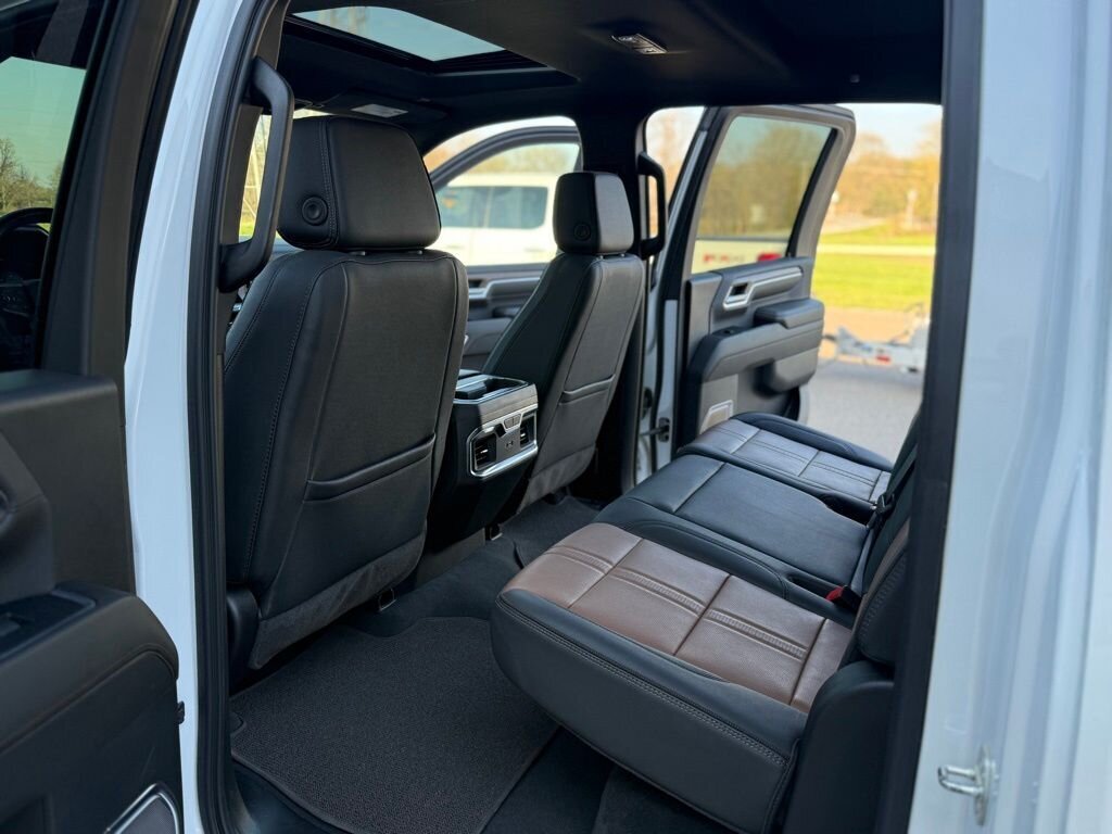 2024 Chevrolet Silverado 2500HD High Country   - Photo 58 - Martin, TN 38237