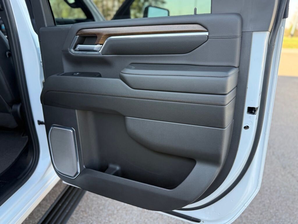 2024 Chevrolet Silverado 2500HD High Country   - Photo 69 - Martin, TN 38237