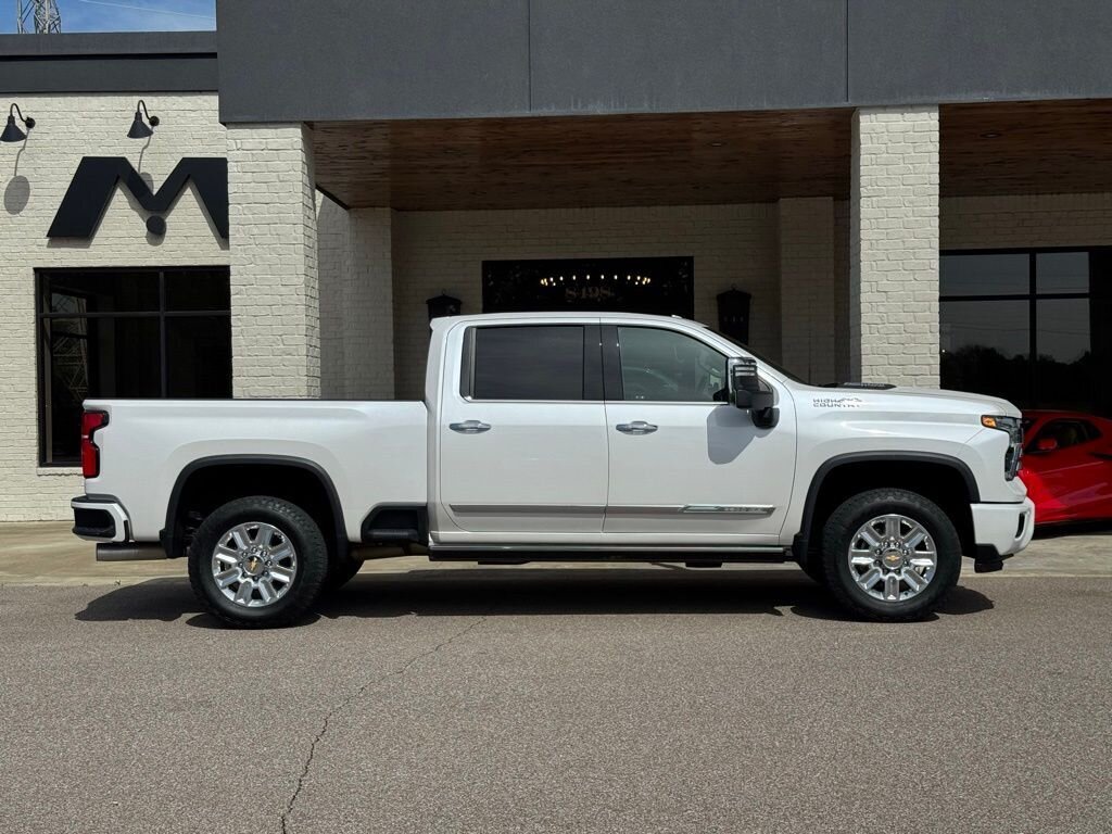 2024 Chevrolet Silverado 2500HD High Country   - Photo 17 - Martin, TN 38237