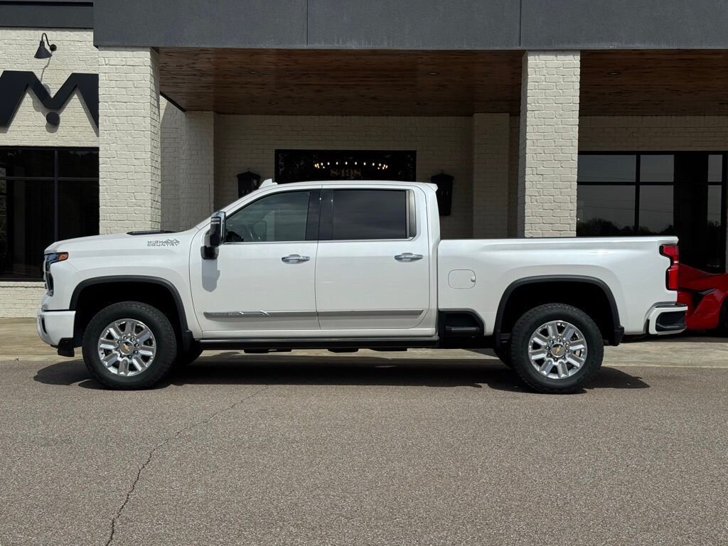 2024 Chevrolet Silverado 2500HD High Country   - Photo 7 - Martin, TN 38237