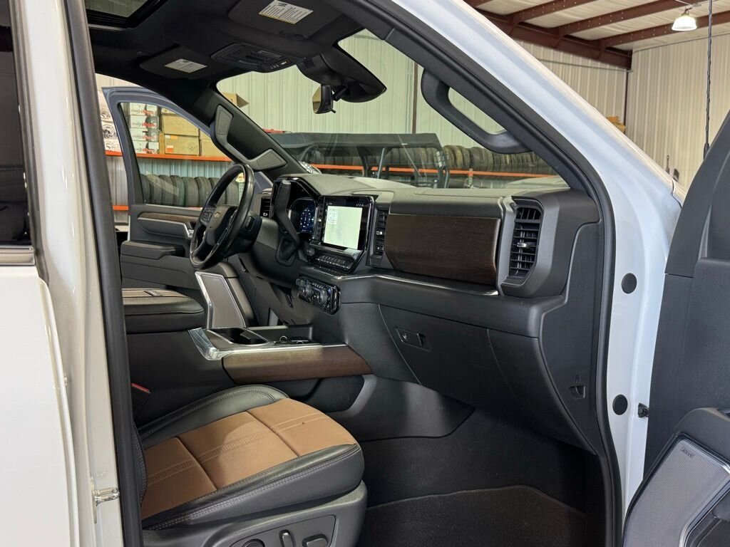2024 Chevrolet Silverado 2500HD High Country   - Photo 42 - Martin, TN 38237