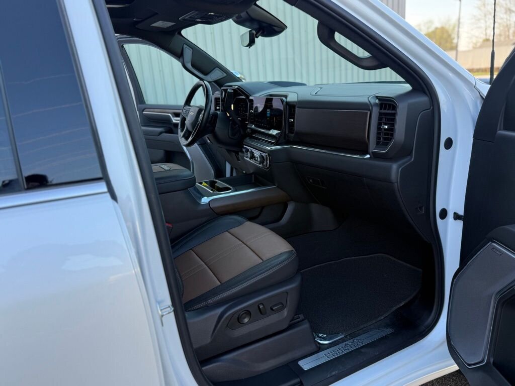 2024 Chevrolet Silverado 2500HD High Country   - Photo 71 - Martin, TN 38237
