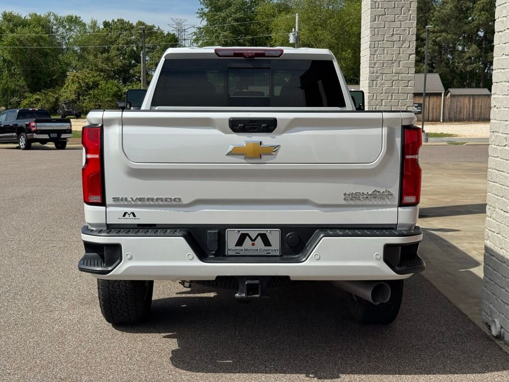 2024 Chevrolet Silverado 2500HD High Country   - Photo 12 - Martin, TN 38237