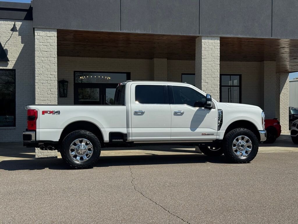 2025 Ford F-250 King Ranch   - Photo 15 - Martin, TN 38237