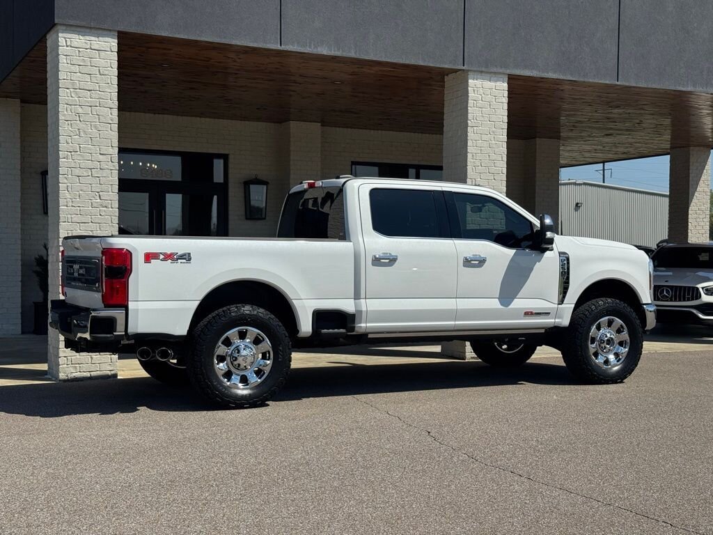 2025 Ford F-250 King Ranch   - Photo 14 - Martin, TN 38237