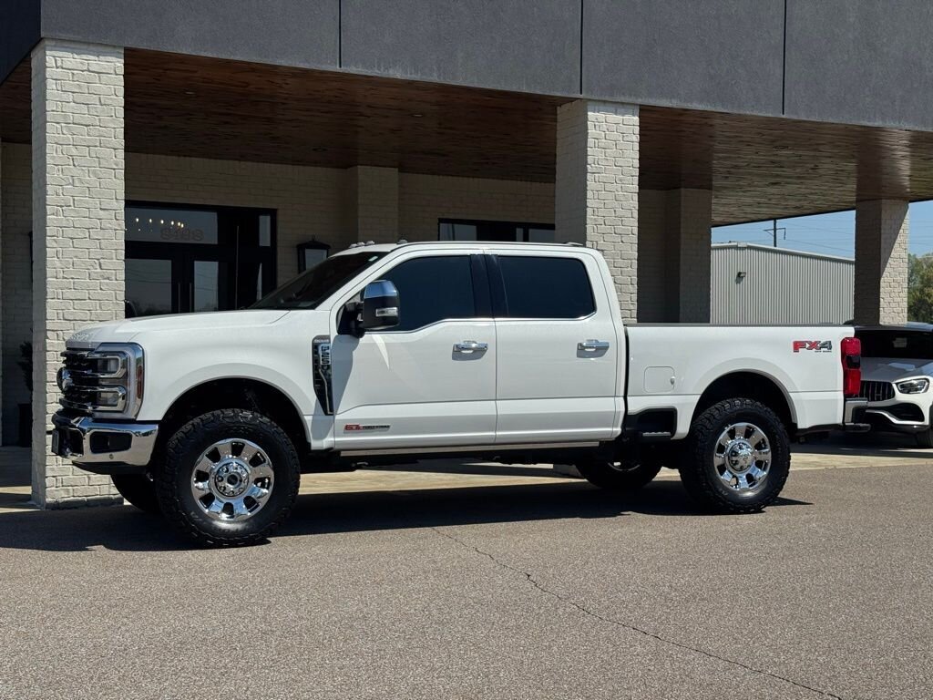 2025 Ford F-250 King Ranch   - Photo 5 - Martin, TN 38237