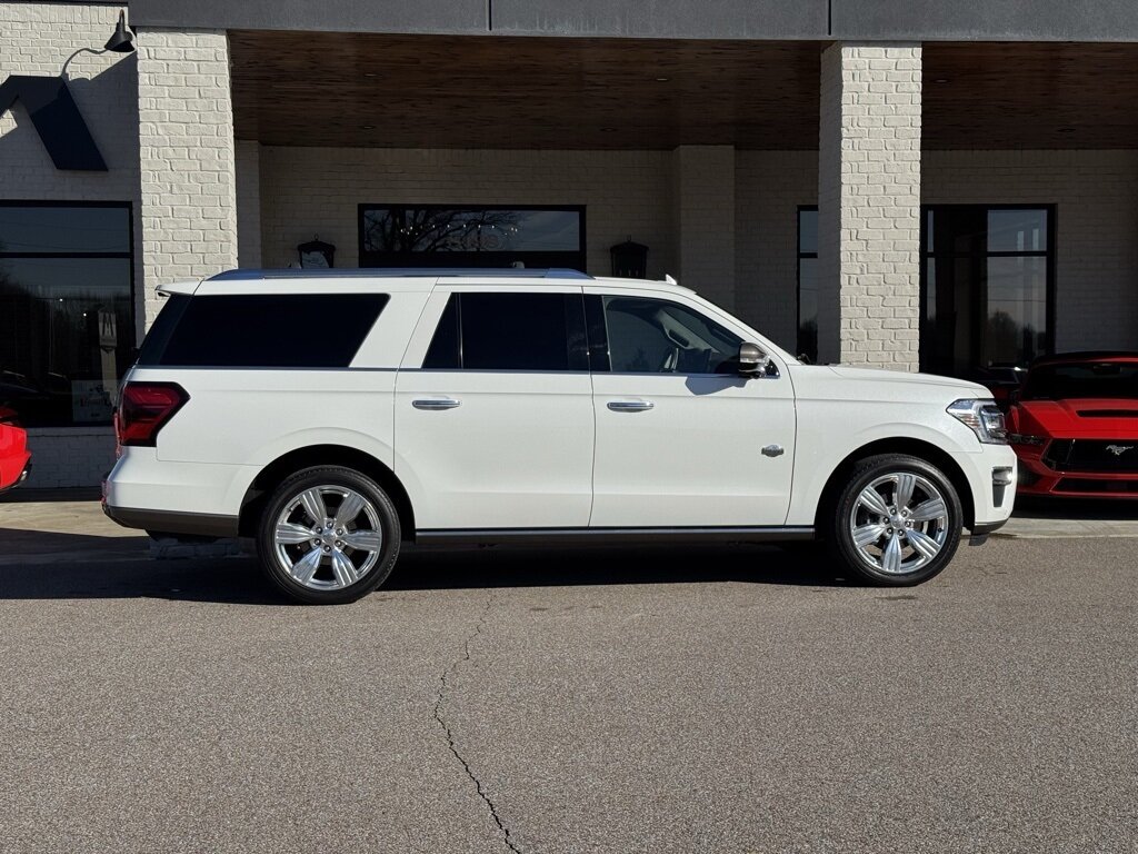 2023 Ford Expedition MAX King Ranch   - Photo 16 - Martin, TN 38237