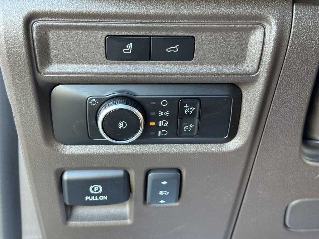 2023 Ford Expedition MAX King Ranch   - Photo 35 - Martin, TN 38237