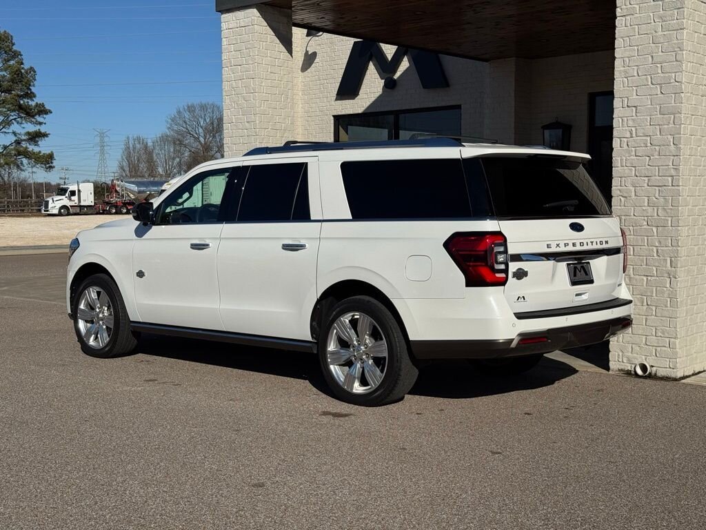 2023 Ford Expedition MAX King Ranch - Photo 10 - Martin, TN 38237