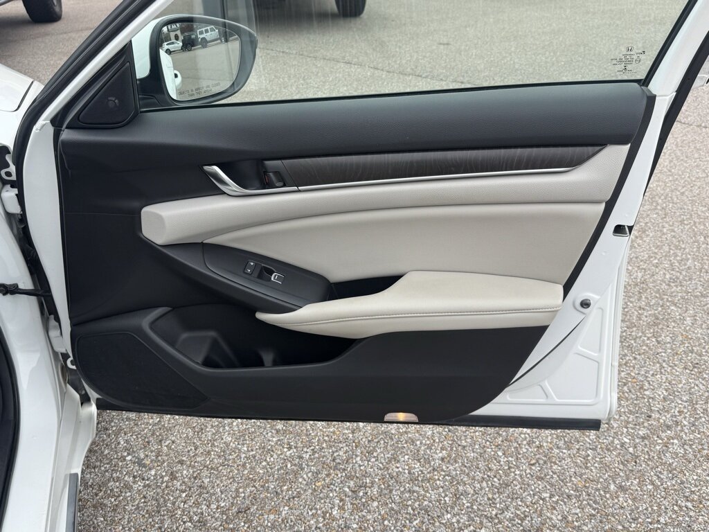 2019 Honda Accord EX-L - Photo 45 - Martin, TN 38237