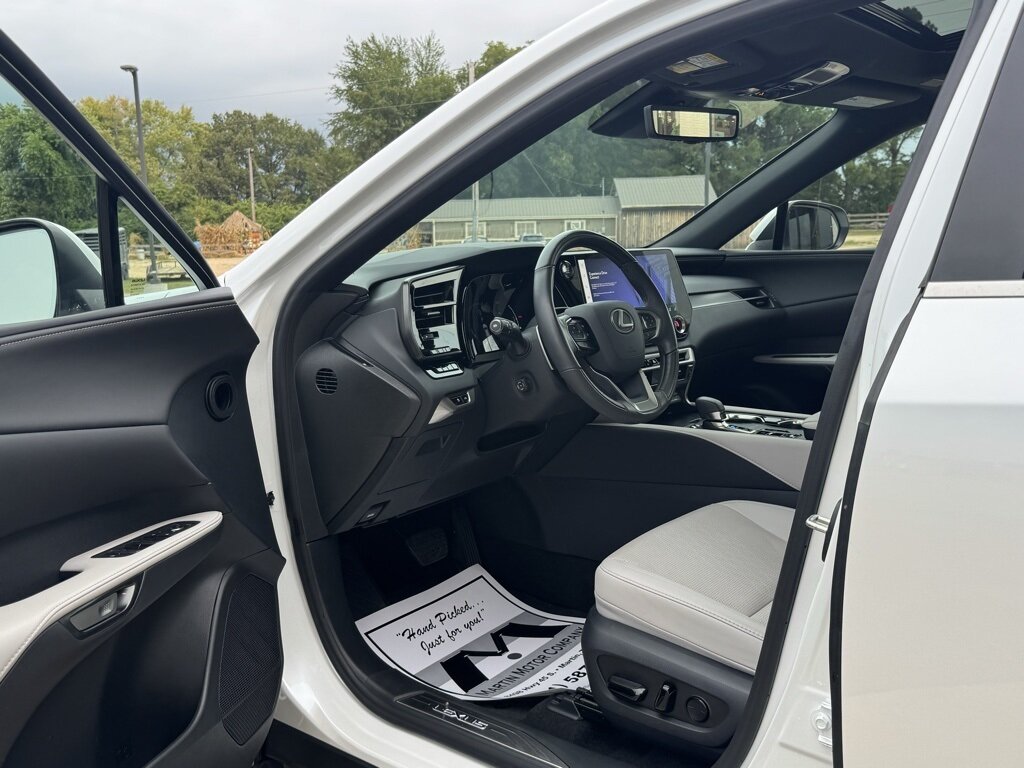 2024 Lexus RX 350 Premium photo 21