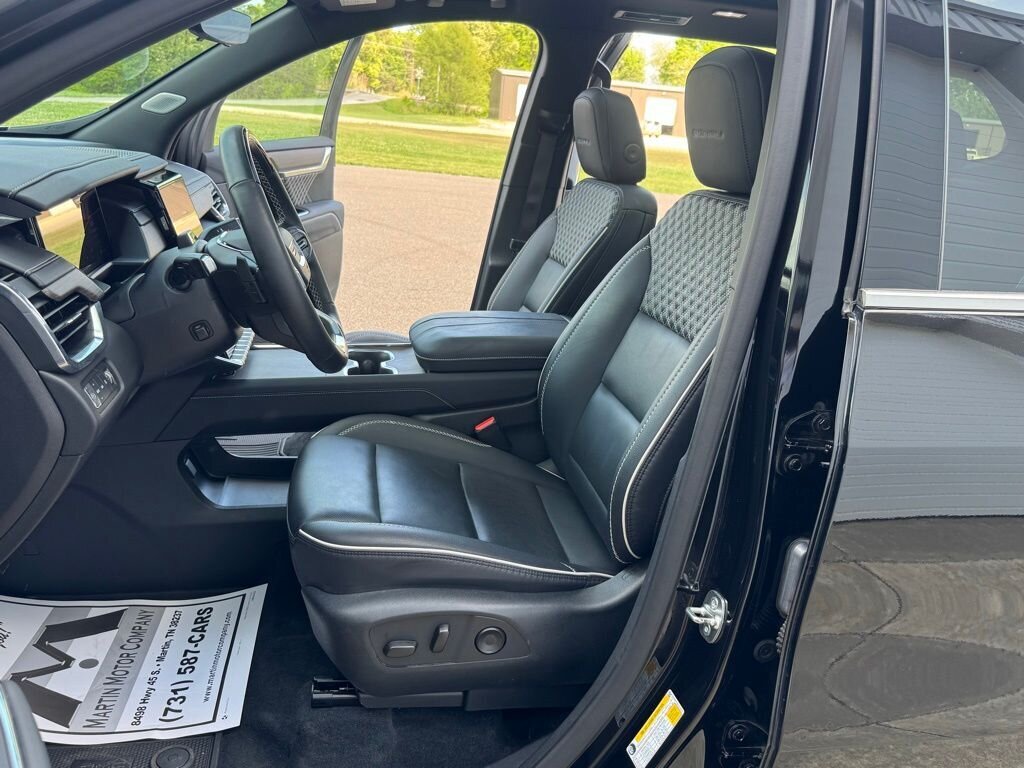 2024 GMC Acadia Denali - Photo 29 - Martin, TN 38237
