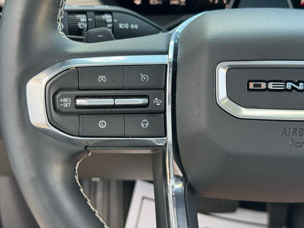 2024 GMC Acadia Denali - Photo 20 - Martin, TN 38237