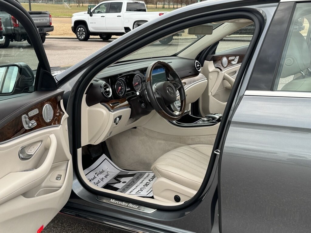 2018 Mercedes-Benz E 300   - Photo 20 - Martin, TN 38237