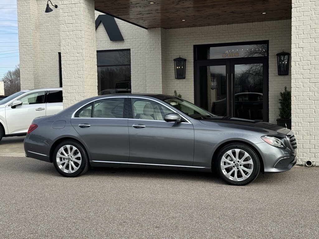 2018 Mercedes-Benz E 300   - Photo 16 - Martin, TN 38237