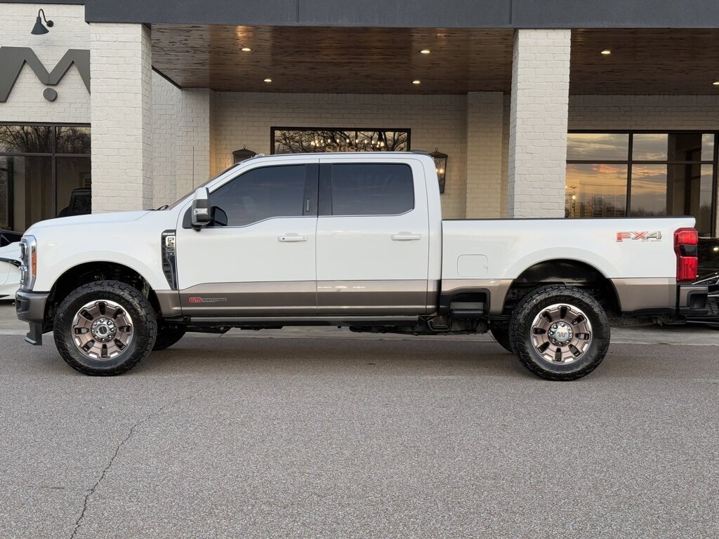 2023 Ford F-250 Super Duty King Ranch   - Photo 12 - Martin, TN 38237