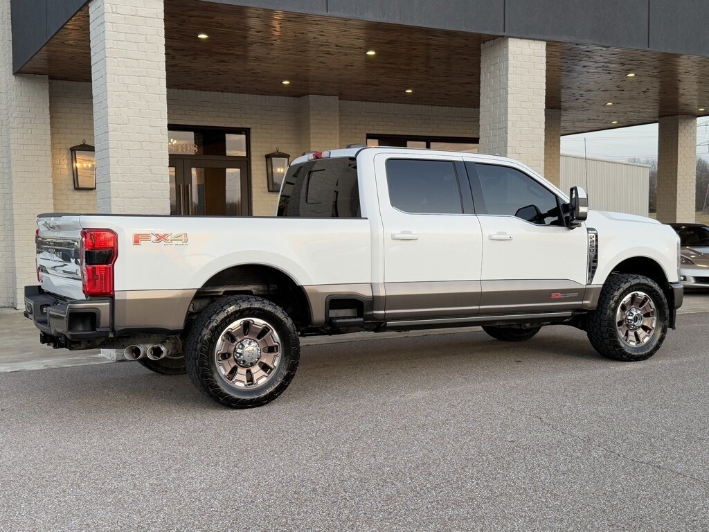 2023 Ford F-250 Super Duty King Ranch   - Photo 5 - Martin, TN 38237