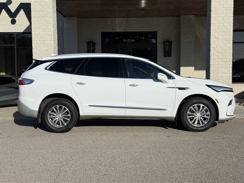 2024 Buick Enclave Premium Group   - Photo 4 - Martin, TN 38237