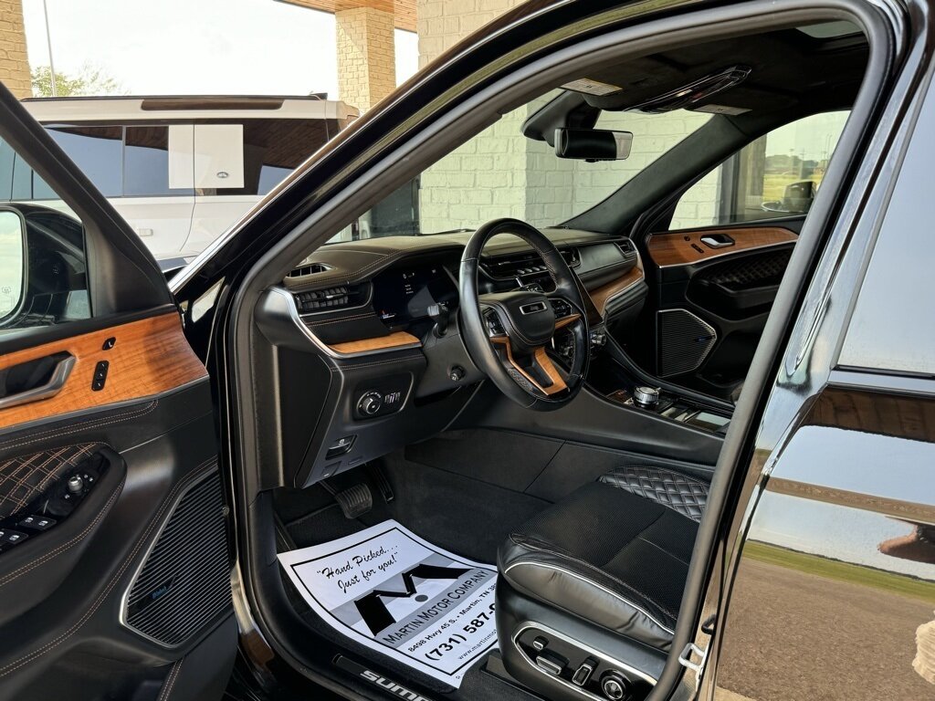 2021 Jeep Grand Cherokee L Summit   - Photo 20 - Martin, TN 38237