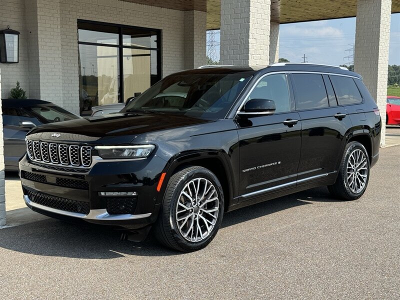 2021 Jeep Grand Cherokee L Summit   - Photo 3 - Martin, TN 38237