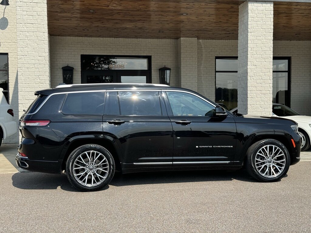 2021 Jeep Grand Cherokee L Summit   - Photo 13 - Martin, TN 38237