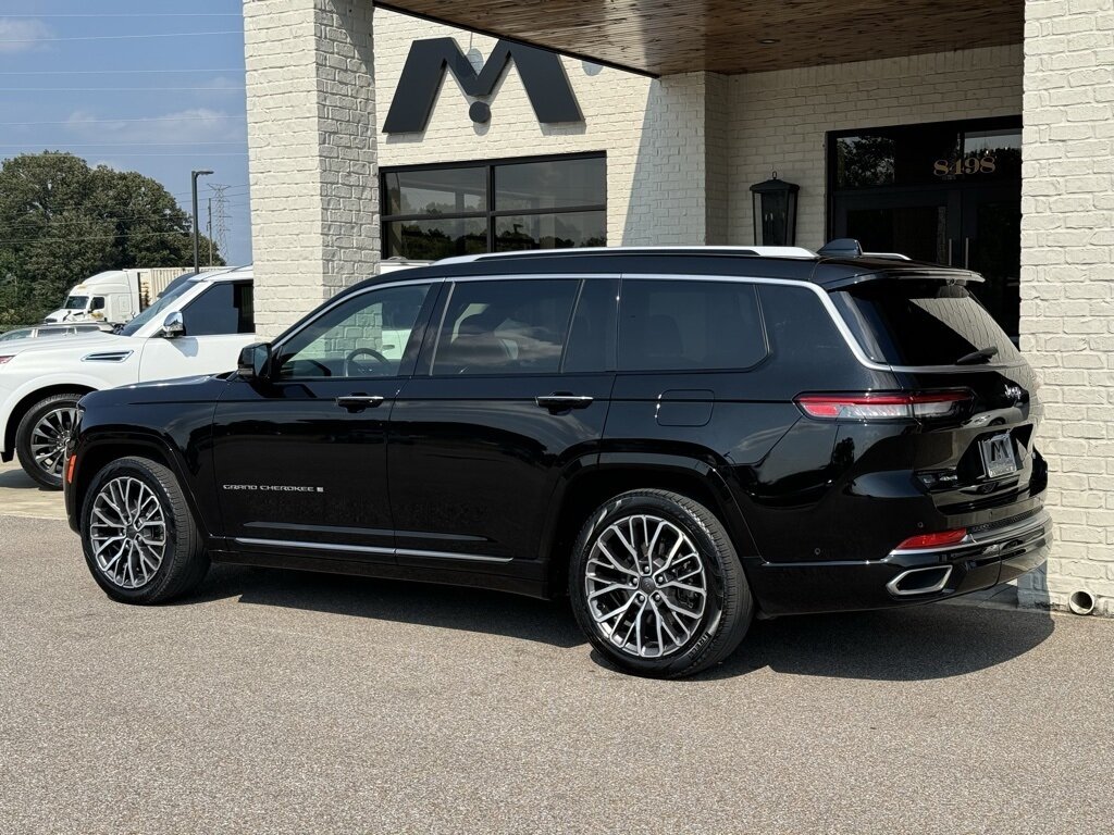 2021 Jeep Grand Cherokee L Summit   - Photo 8 - Martin, TN 38237