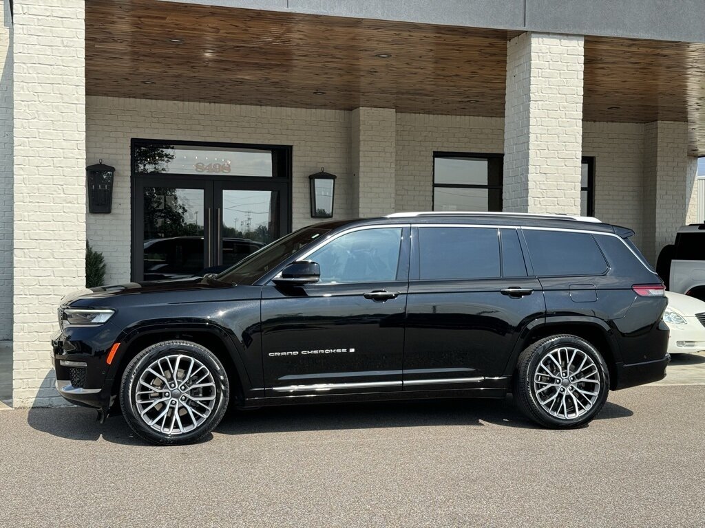 2021 Jeep Grand Cherokee L Summit   - Photo 5 - Martin, TN 38237